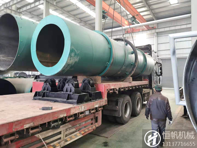 年產(chǎn)10萬噸有機(jī)肥顆粒生產(chǎn)線設(shè)備交付河北承德客戶(圖1) 河北承德烘干機(jī)