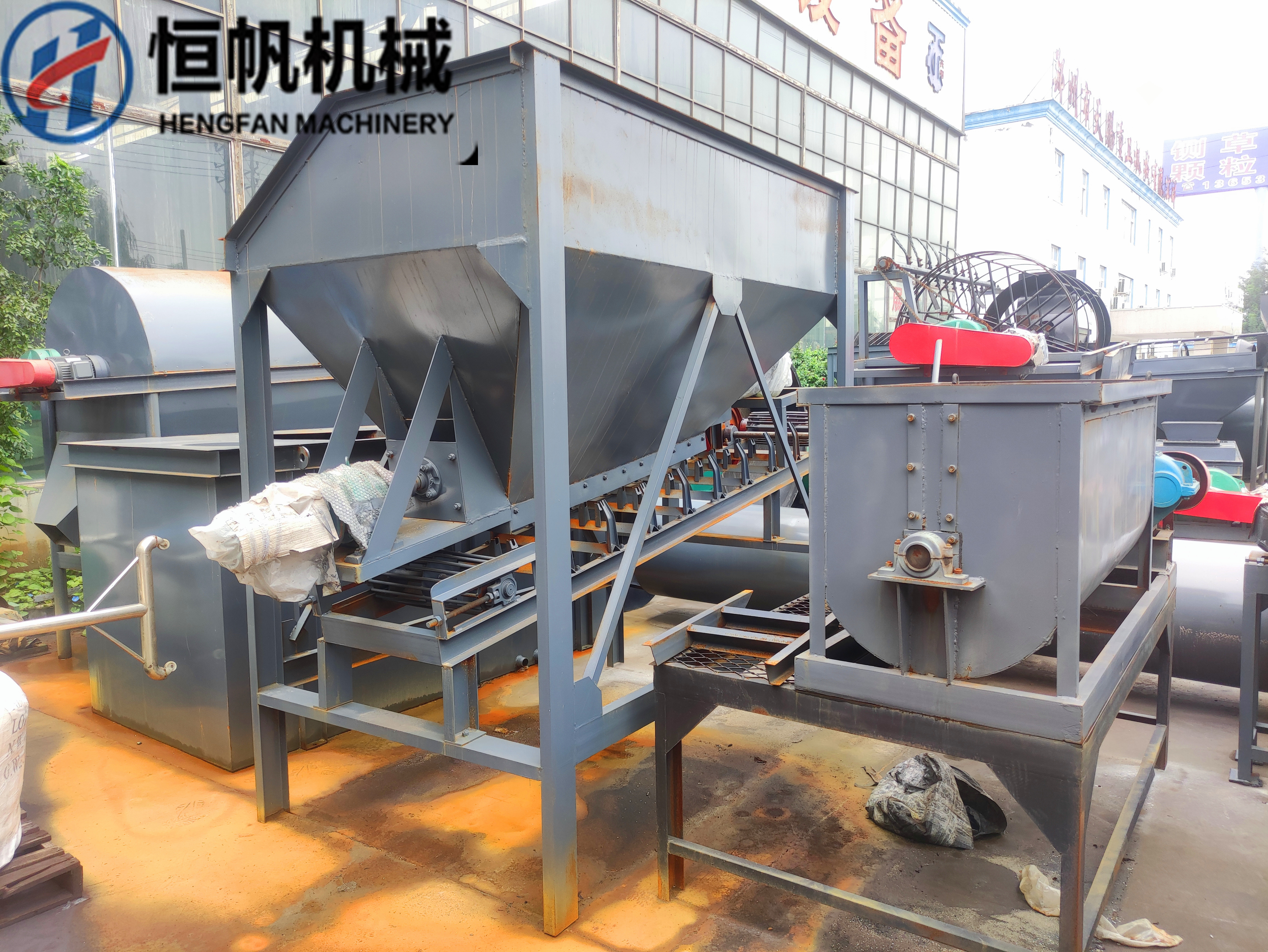 機(jī)肥生產(chǎn)設(shè)備一般要投多少錢？(圖1)